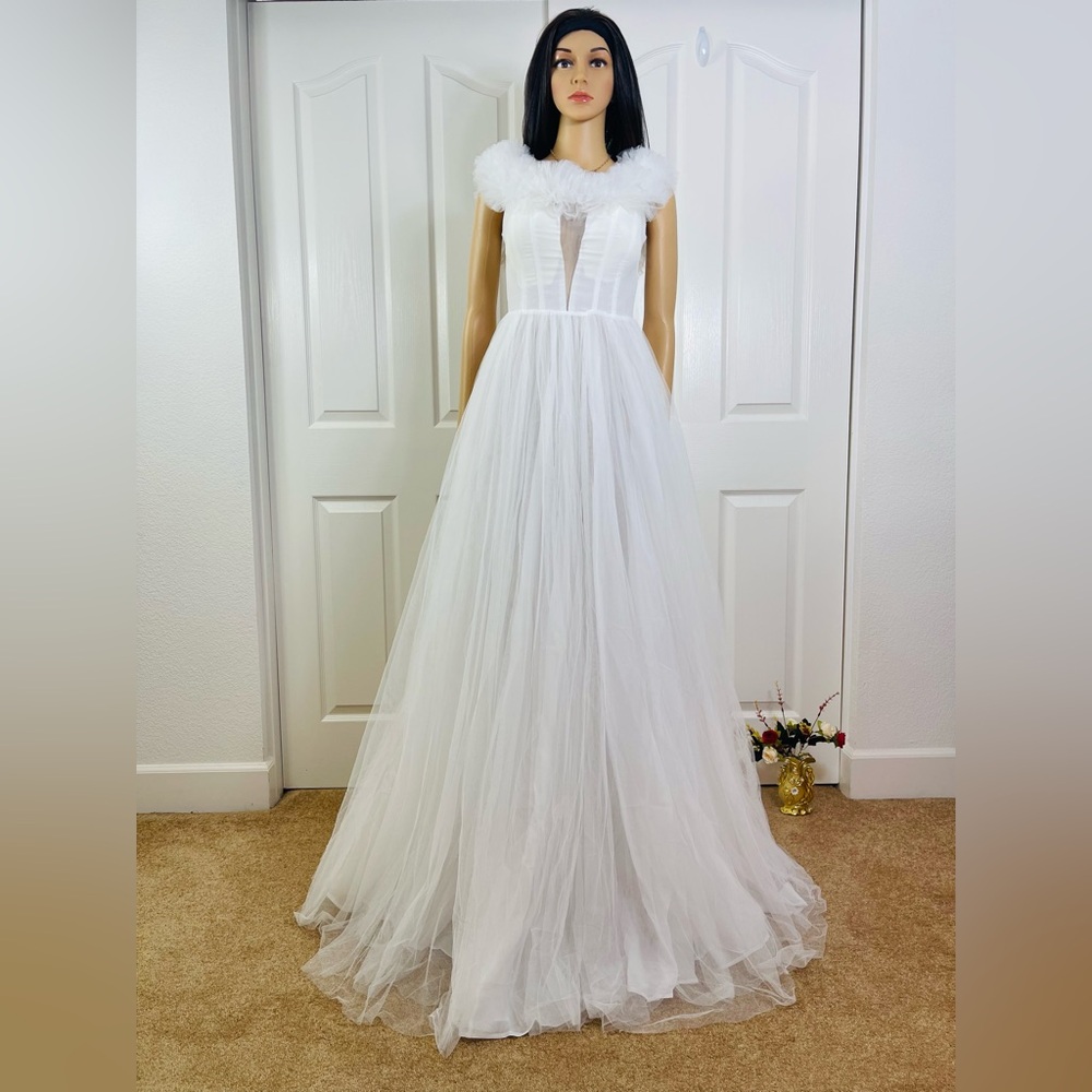 Elegant White Tulle Wedding Gown